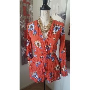 Forever 21 🌻🌼 Flower Romper 👗